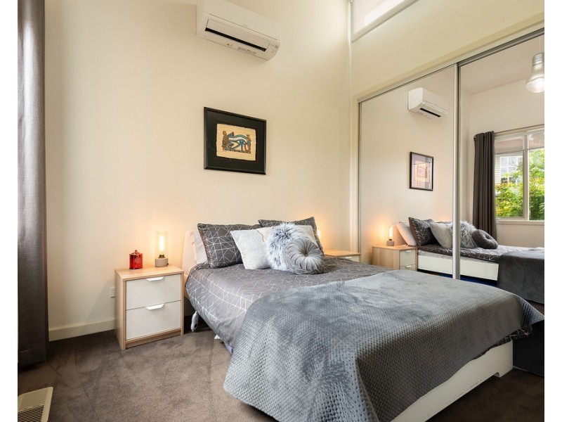 2/21 Belle Cres, Mordialloc VIC 3195