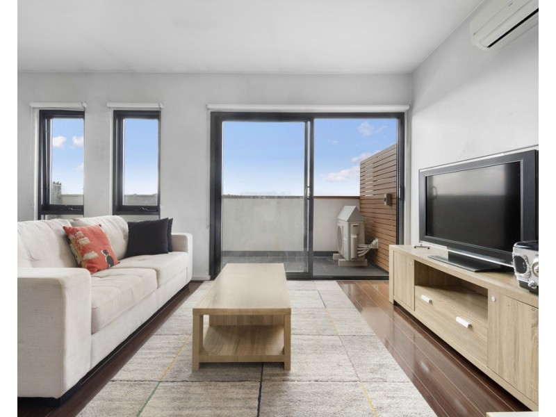 301/15 Balcombe Road, Mentone VIC 3194