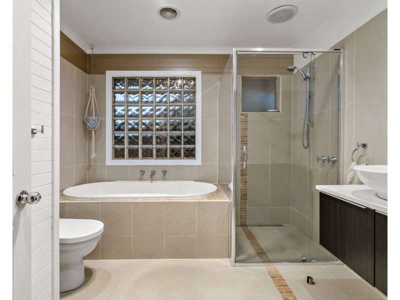 39 Hughes Avenue, Edithvale VIC 3196