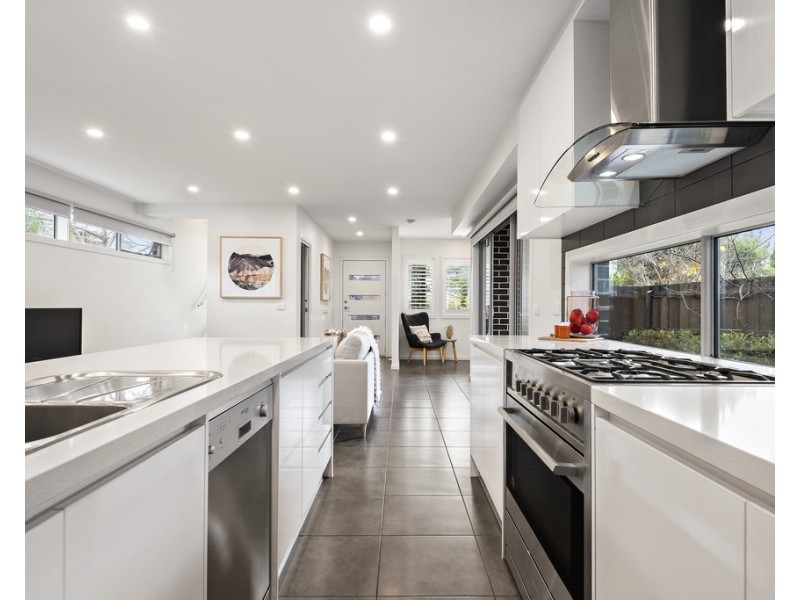 1/6 Cherrington Court, Parkdale VIC 3195