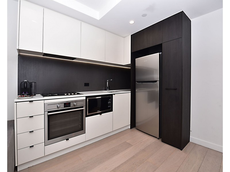 1003/10 Claremont Street, South Yarra VIC 3141