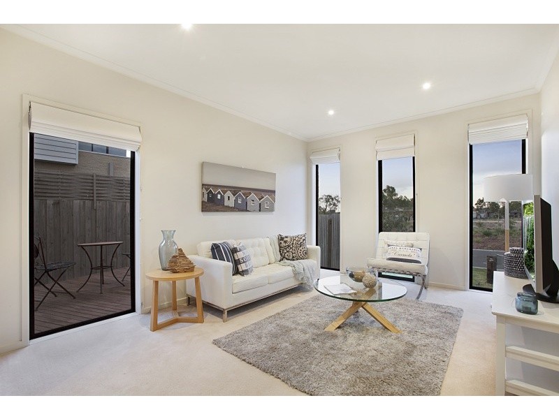 8 Hutchins Close, Mordialloc VIC 3195