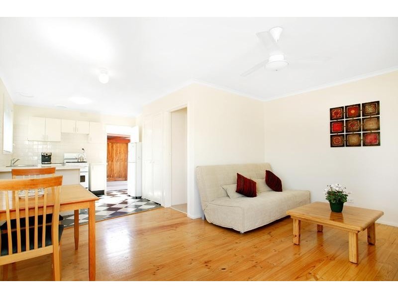 1/111 Barkly Street, Mordialloc VIC 3195