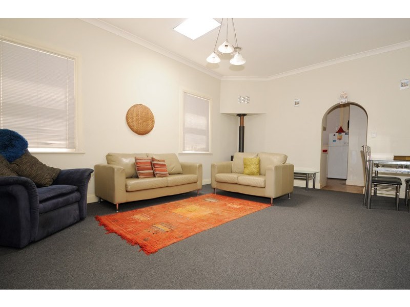 8 Centreway, Mordialloc VIC 3195