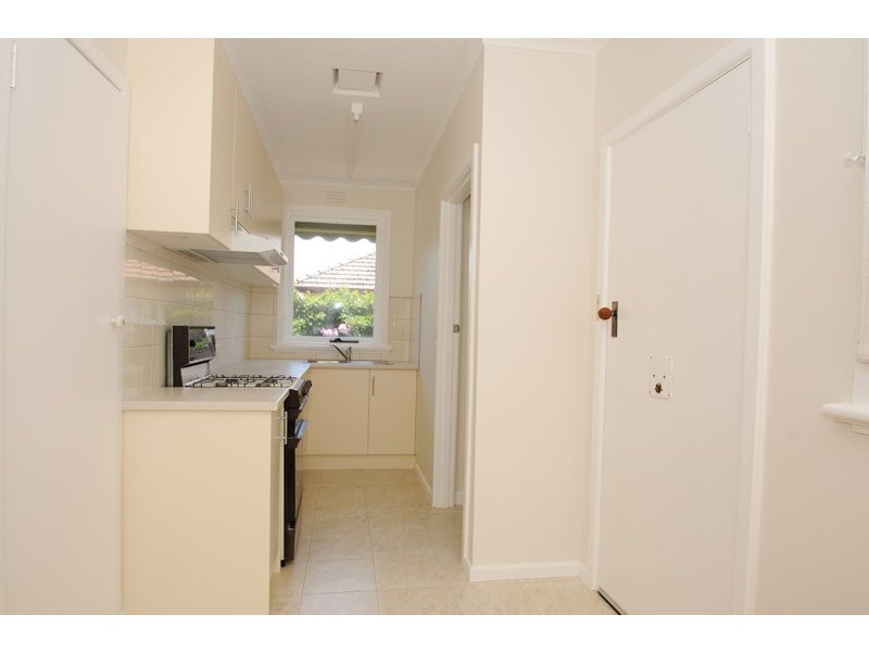 2/4 Gipps Avenue, Mordialloc VIC 3195