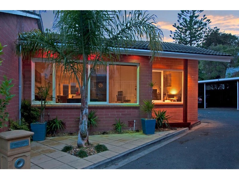8/1-5 James Street, Mordialloc VIC 3195