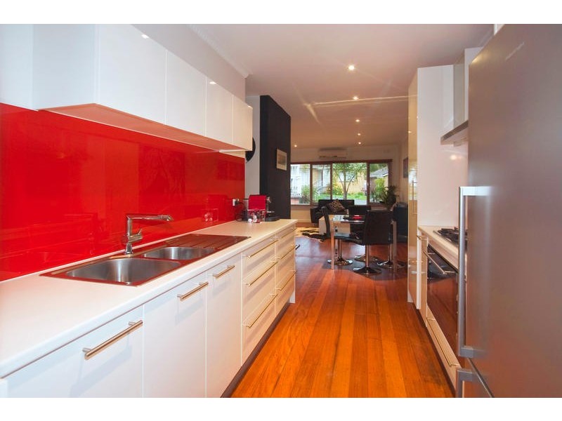 8/1-5 James Street, Mordialloc VIC 3195