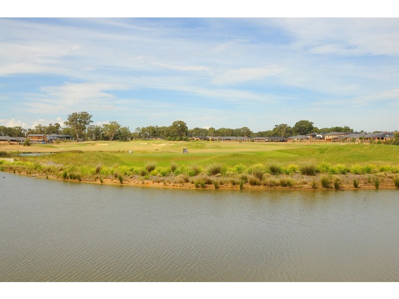 47 Sandarra Boulevard, Sandhurst VIC 3977