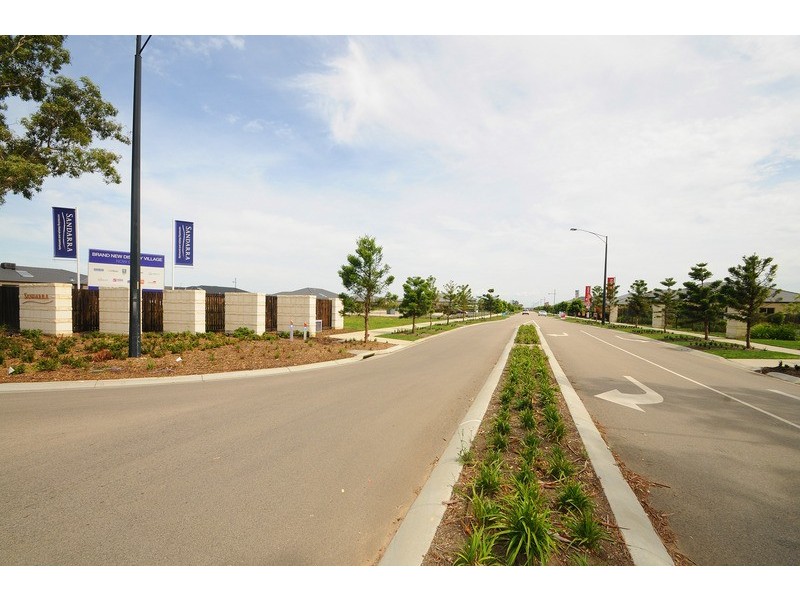 47 Sandarra Boulevard, Sandhurst VIC 3977