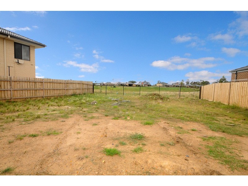 47 Sandarra Boulevard, Sandhurst VIC 3977