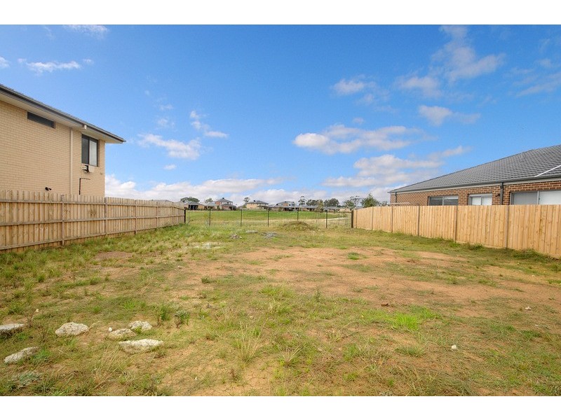47 Sandarra Boulevard, Sandhurst VIC 3977