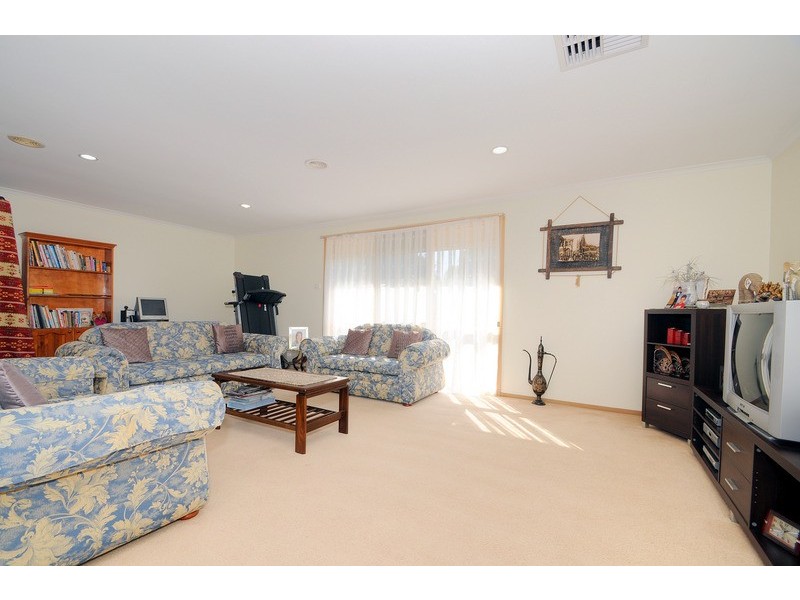 12 Ghiran Close, Aspendale Gardens VIC 3195