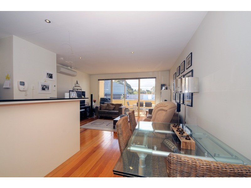 6/521 Hampton Street, Hampton VIC 3188
