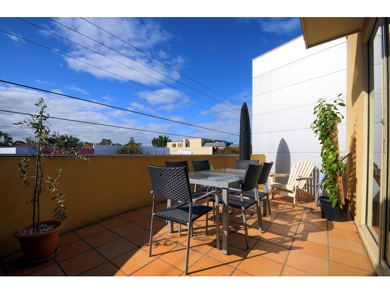 6/521 Hampton Street, Hampton VIC 3188