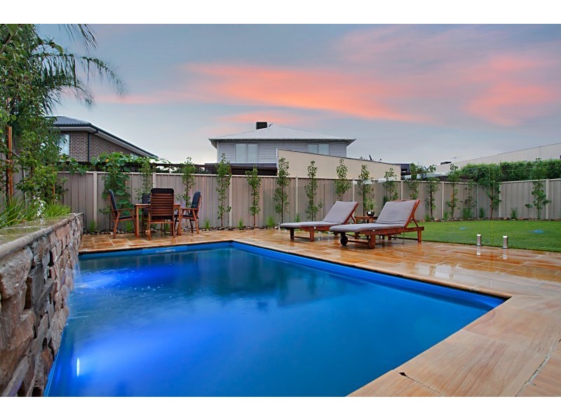 4 Hoysted Close, Mordialloc VIC 3195