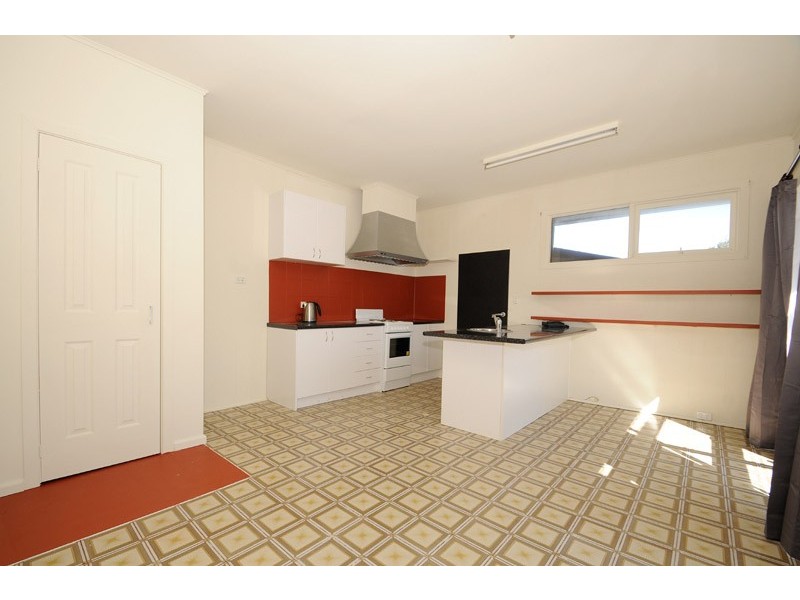 33 Bradshaw Street, Mordialloc VIC 3195