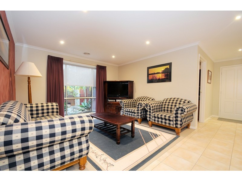 4 Hyland Street, Mordialloc VIC 3195