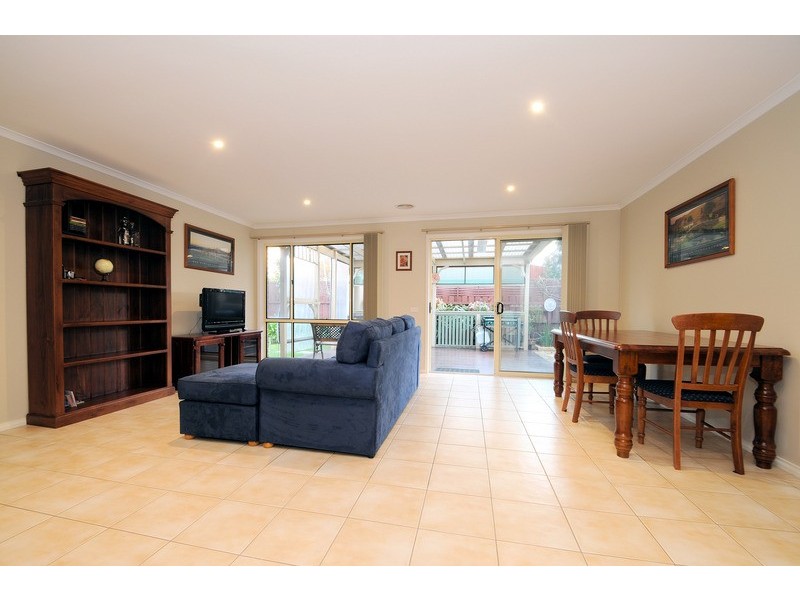 4 Hyland Street, Mordialloc VIC 3195