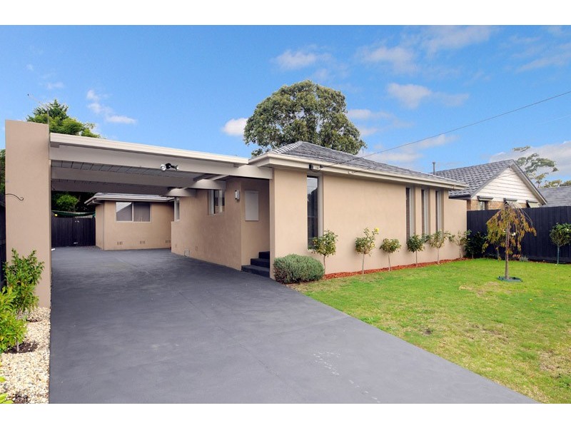 24 Kinsale Street, Seaford VIC 3198