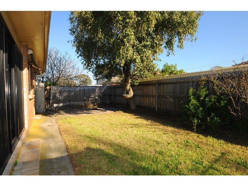 33 Ivy Street, Parkdale VIC 3195