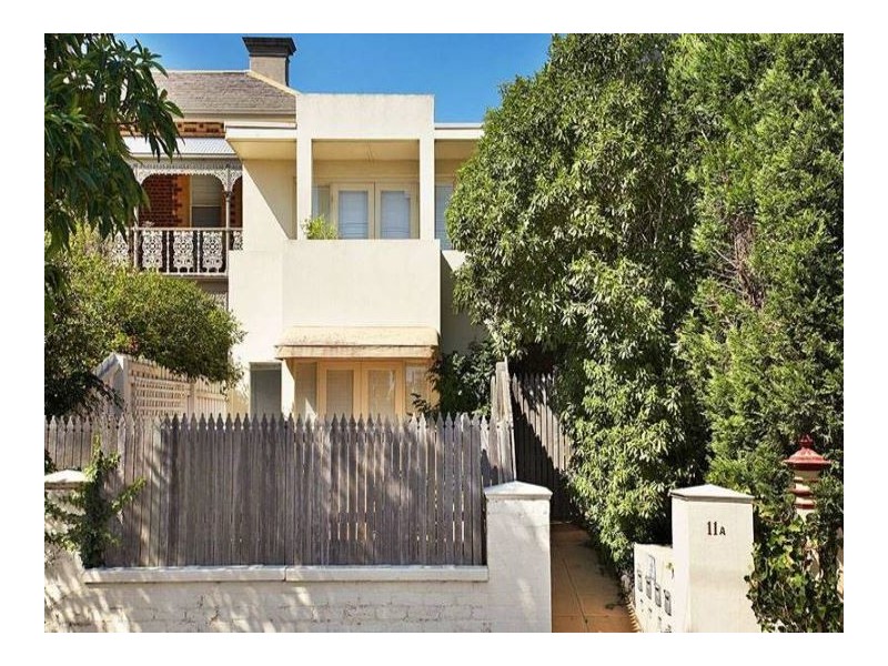 3/11a Gladstone Parade, Elsternwick VIC 3185