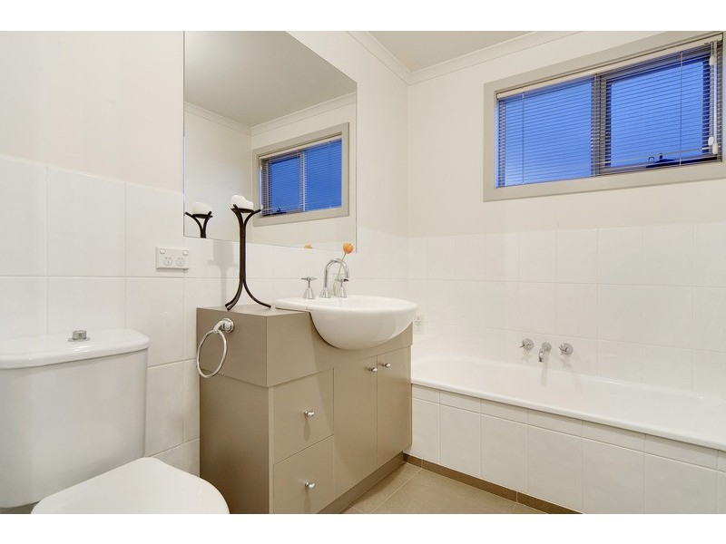 27 Jenkins Street, Mordialloc VIC 3195