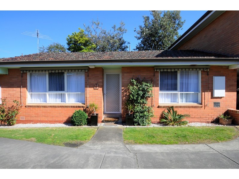 2/11 Florence Street, Mentone VIC 3194