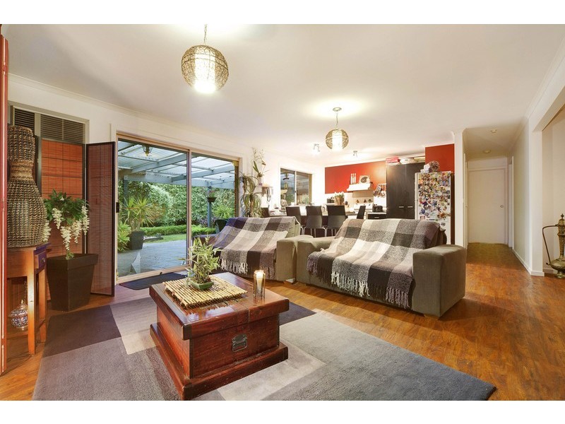 21 Kerr Crescent, Aspendale Gardens VIC 3195