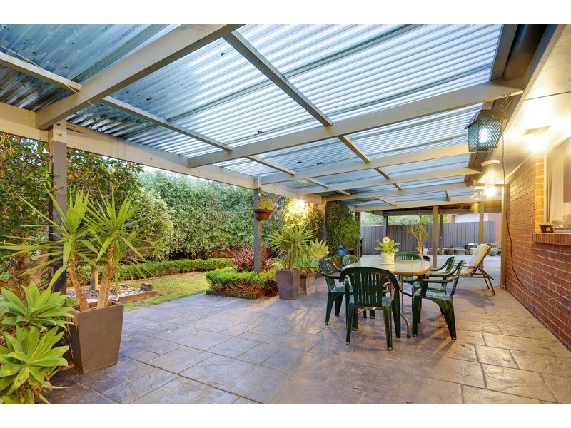 21 Kerr Crescent, Aspendale Gardens VIC 3195