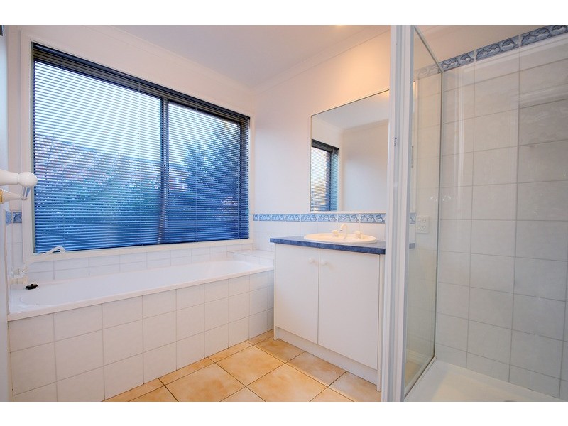 4 Hyland Street, Mordialloc VIC 3195