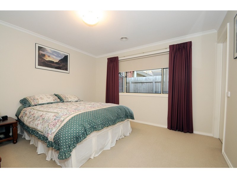 4 Hyland Street, Mordialloc VIC 3195