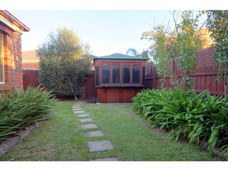 4 Hyland Street, Mordialloc VIC 3195