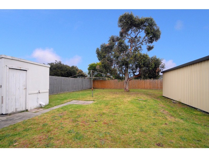 8 Lewellin Grove, Carrum VIC 3197