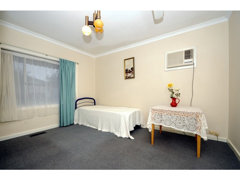 8 Lewellin Grove, Carrum VIC 3197