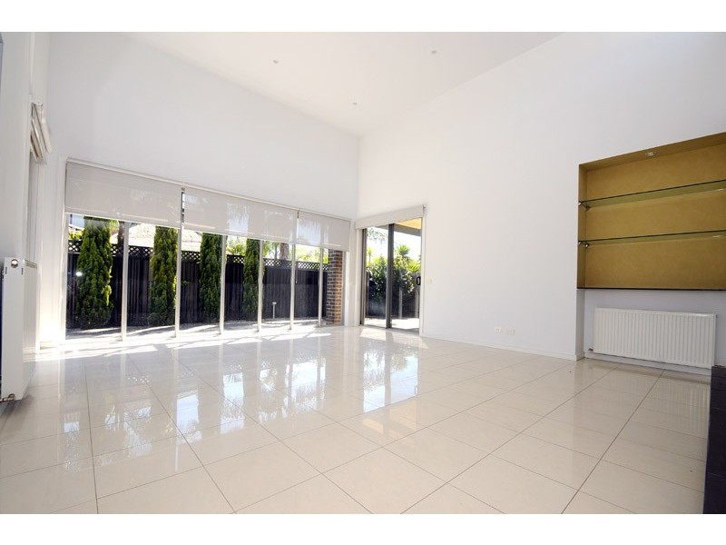 17 Reys Close, Mordialloc VIC 3195