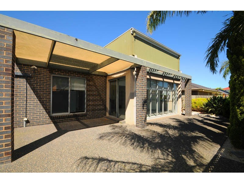 17 Reys Close, Mordialloc VIC 3195