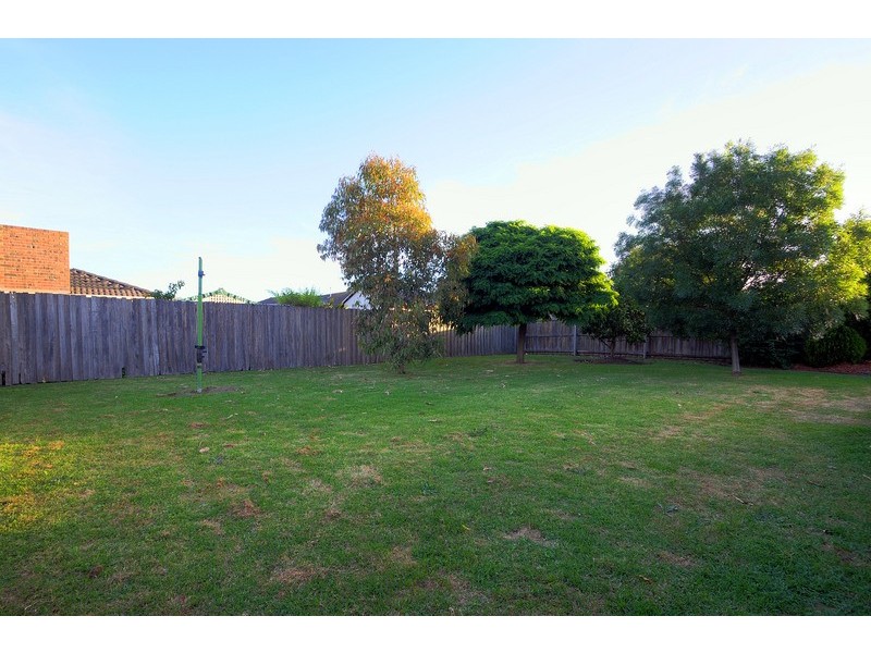 7 Lance Close, Aspendale Gardens VIC 3195