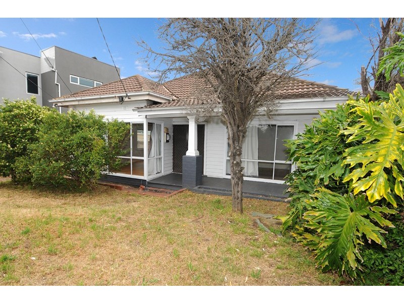 24 Nepean Highway, Aspendale VIC 3195