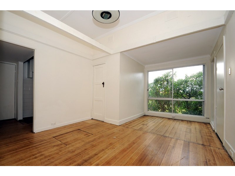 24 Nepean Highway, Aspendale VIC 3195