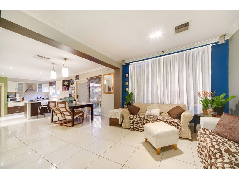 12 Connewarra Ave, Aspendale VIC 3195