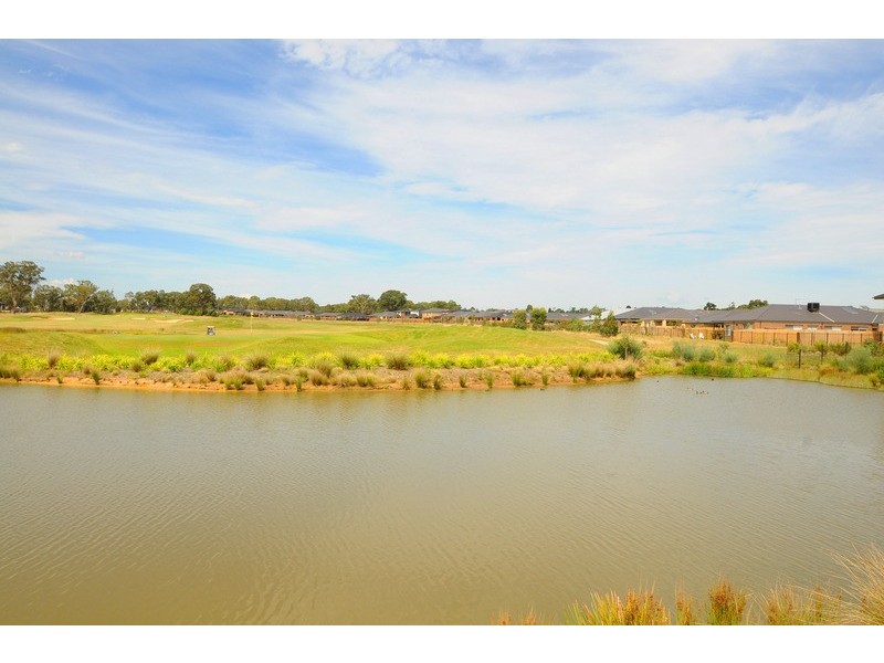 47 Sandarra Boulevard, Sandhurst VIC 3977