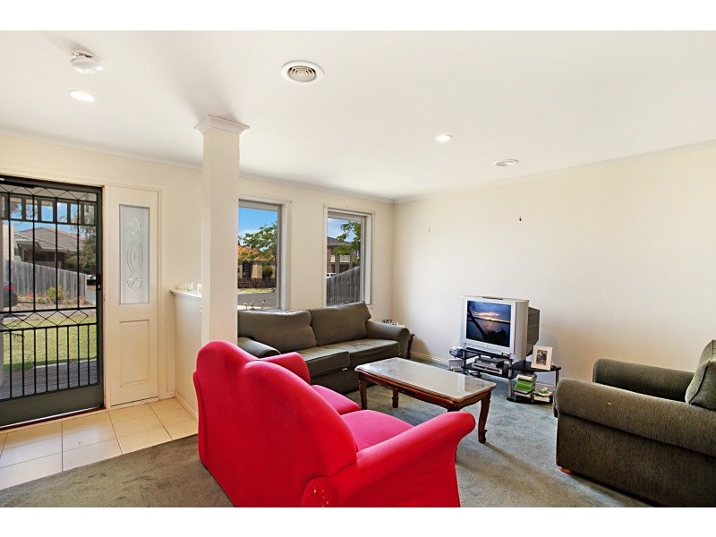 17 Affinity Close, Mordialloc VIC 3195