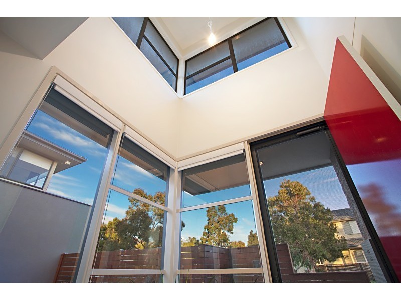 25 Barton Drive, Sandhurst VIC 3977