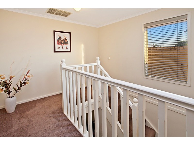 3 Warren Road, Mordialloc VIC 3195