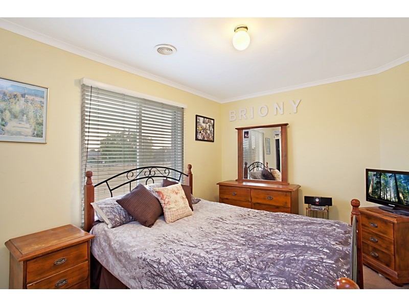 3 Warren Road, Mordialloc VIC 3195
