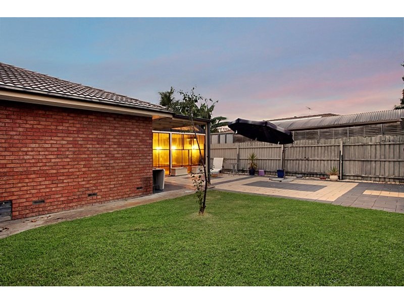 16 Keaton Way, Aspendale Gardens VIC 3195