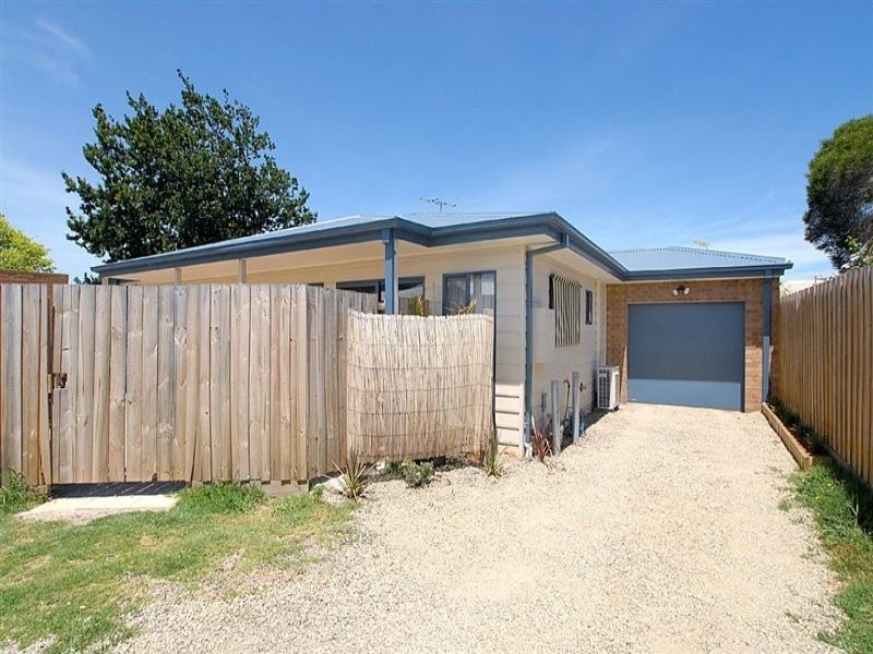 22a Austin Road, Seaford VIC 3198