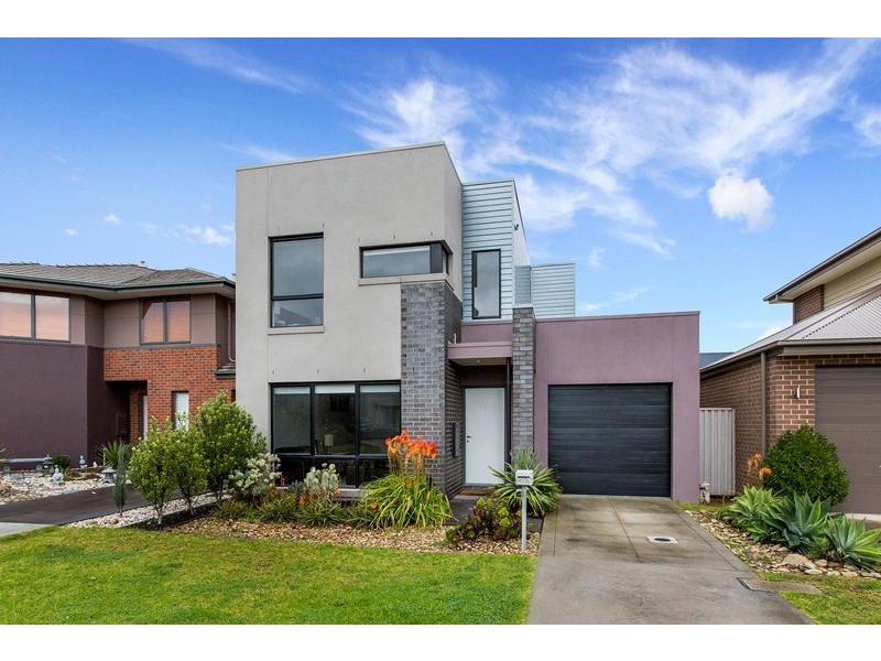 20 Chopard Ave, Waterways VIC 3195