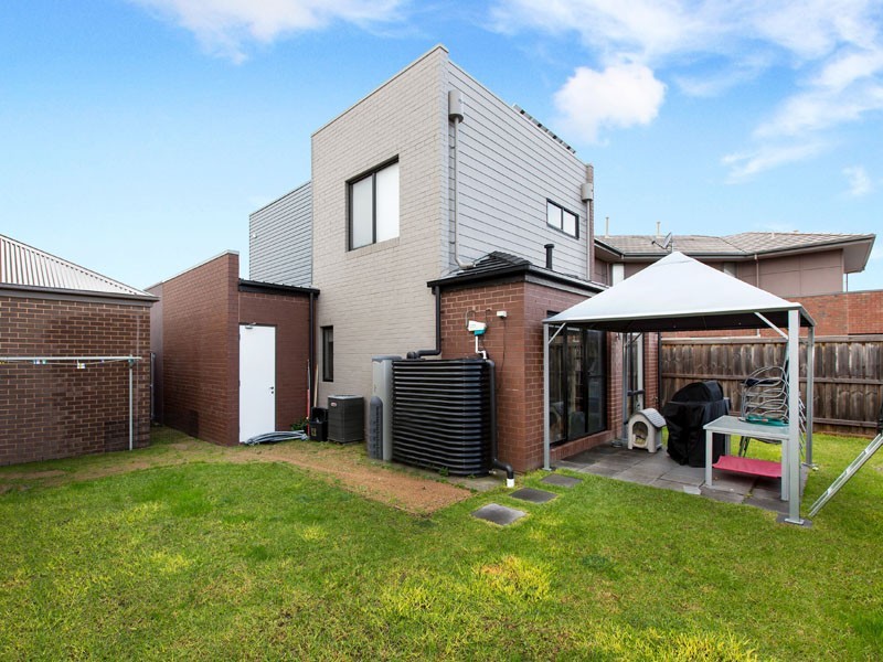 20 Chopard Ave, Waterways VIC 3195