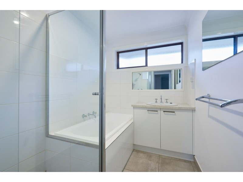 2/407 Nepean Highway, Mordialloc VIC 3195